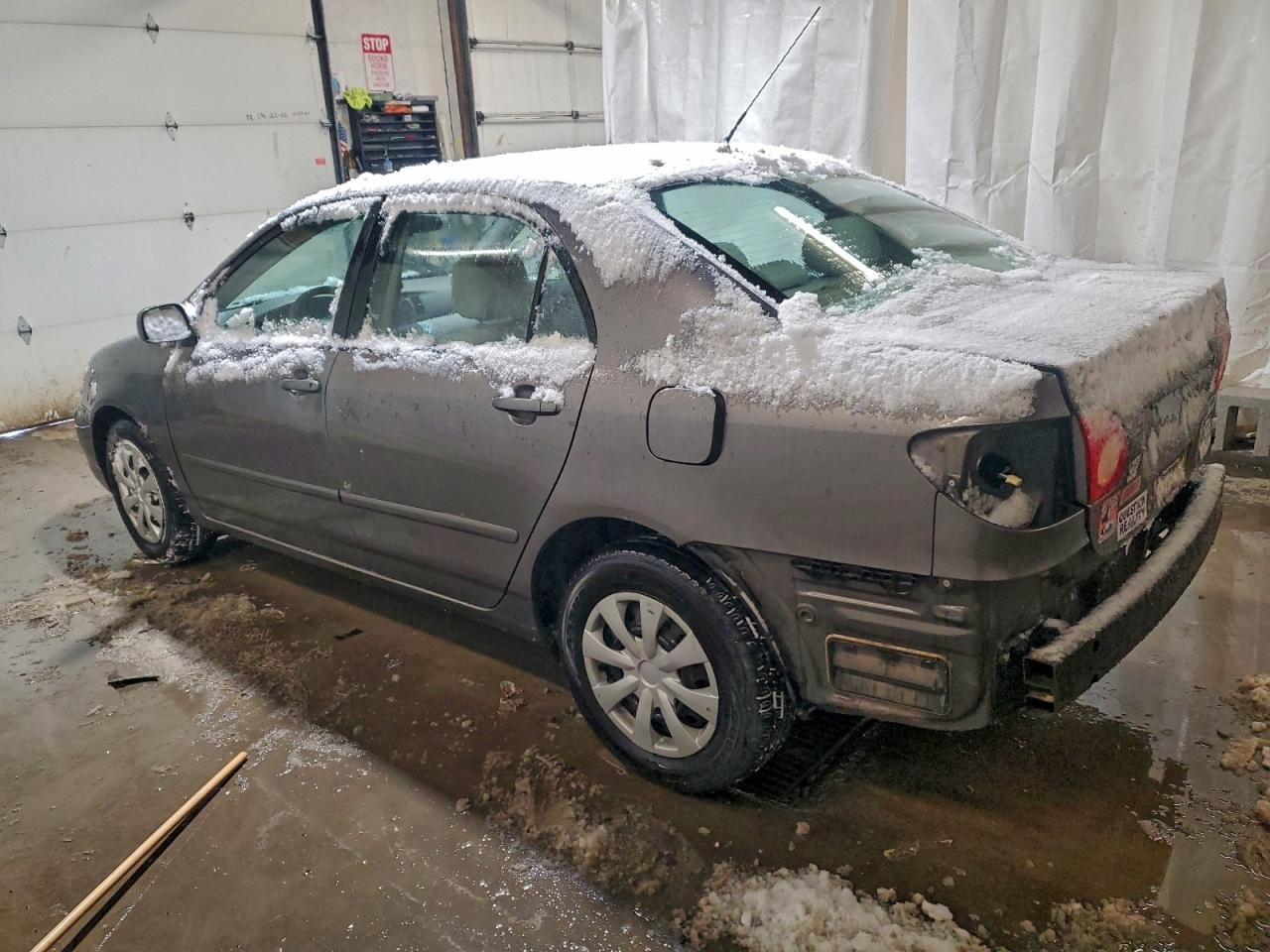 2008 TOYOTA COROLLA CE photo 2