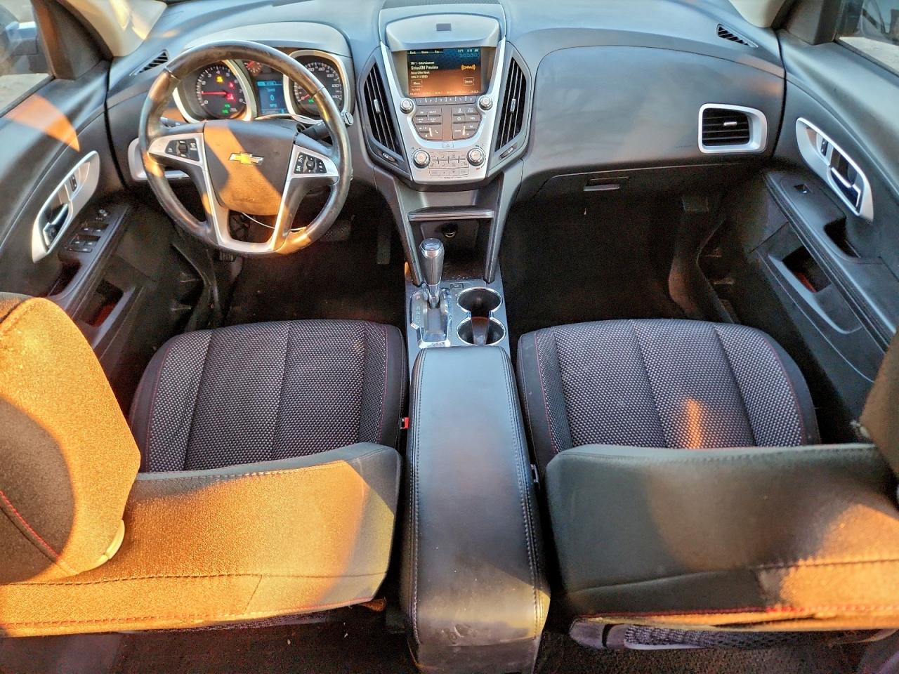 2016 CHEVROLET EQUINOX LT photo 8