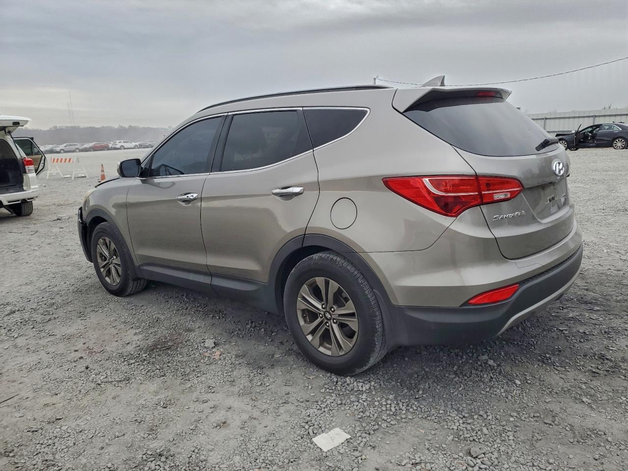 2016 HYUNDAI SANTA FE SPORT photo 3