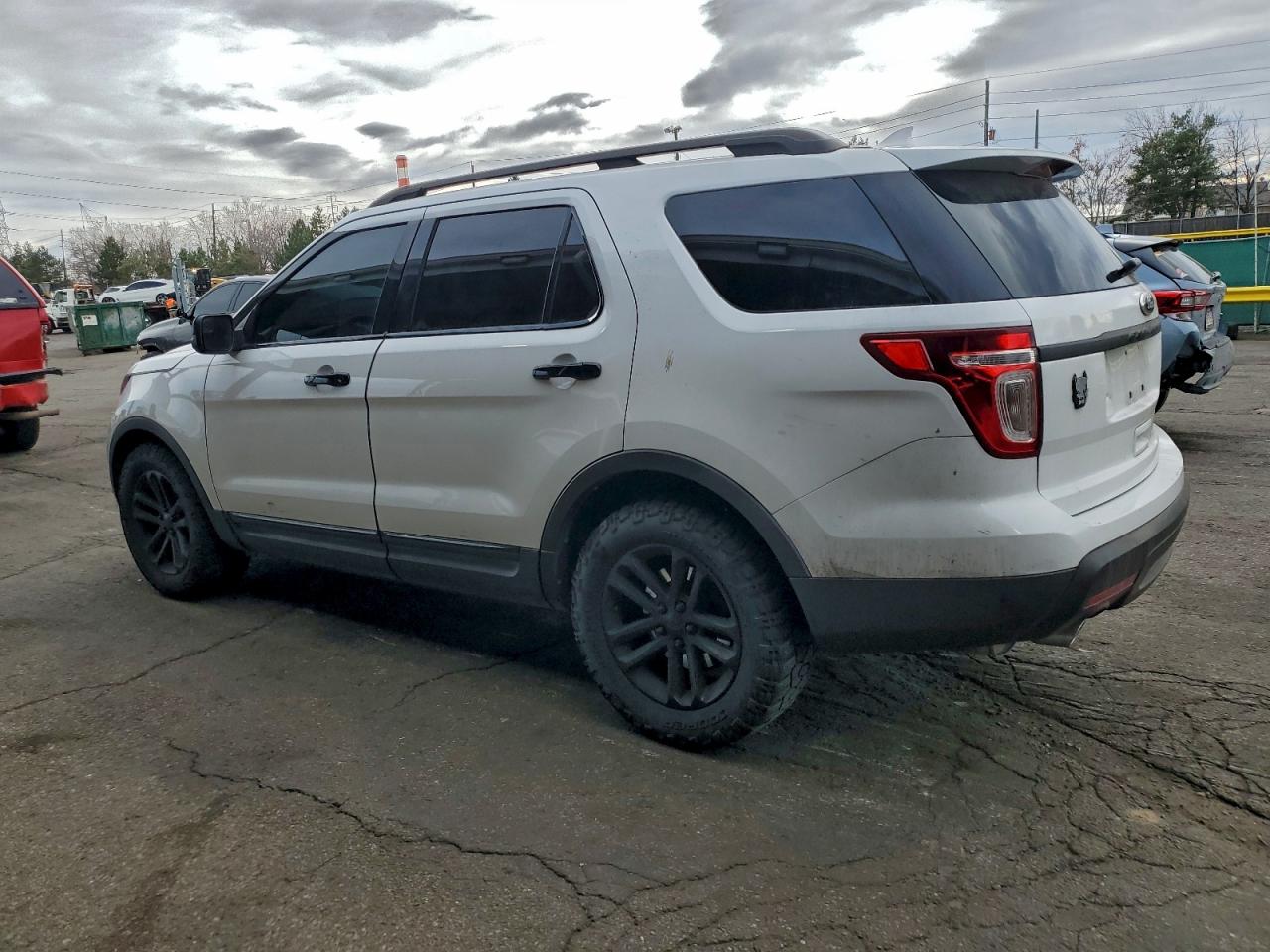 2013 FORD EXPLORER photo 3