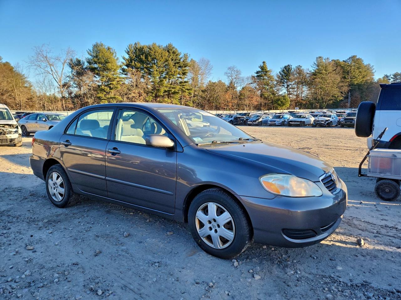 2005 TOYOTA COROLLA CE photo 7
