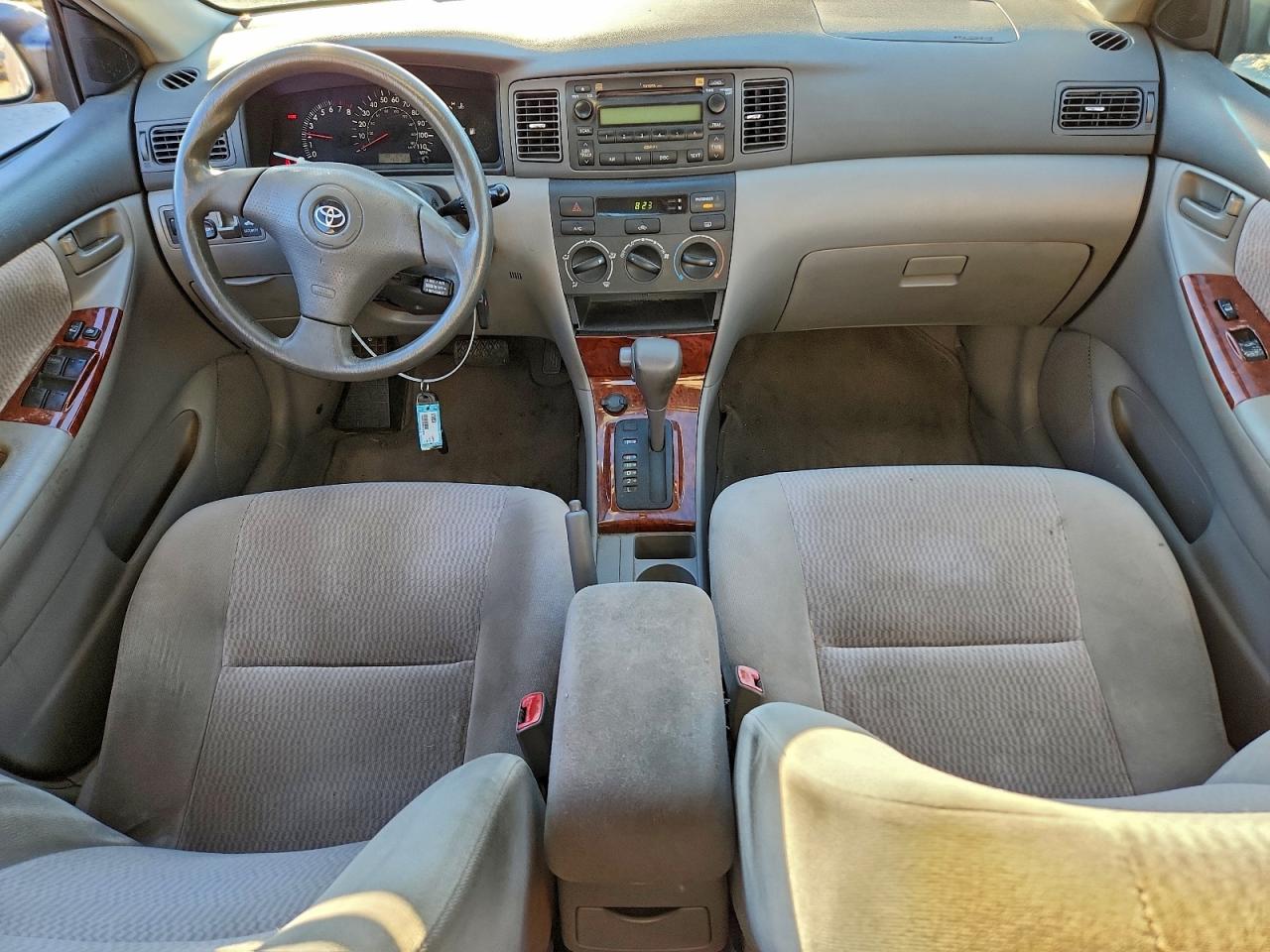 2005 TOYOTA COROLLA CE photo 15