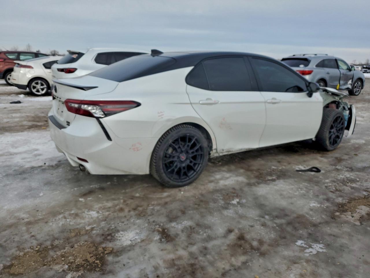 2023 TOYOTA CAMRY XSE photo 5