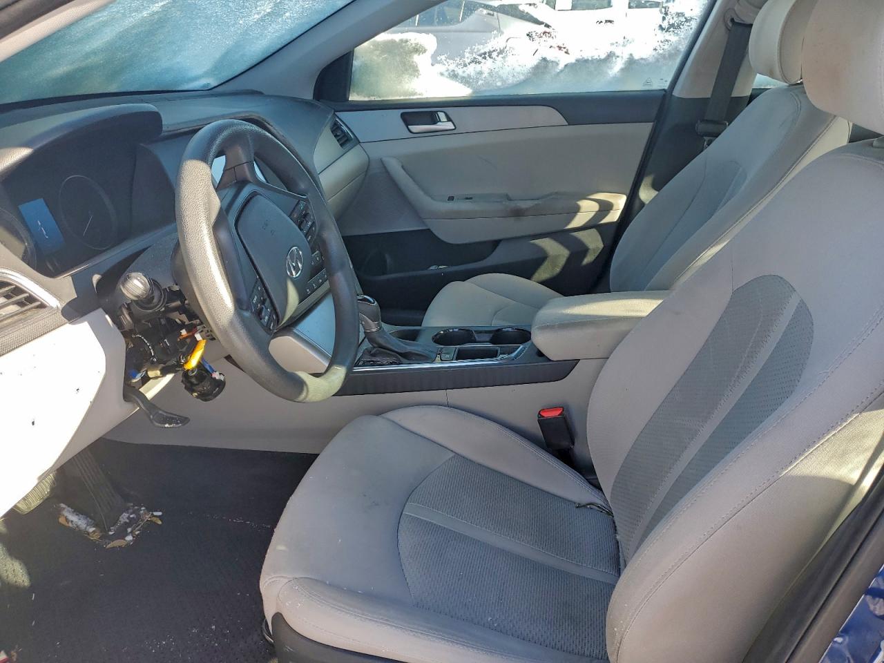 2016 HYUNDAI SONATA SE photo 19