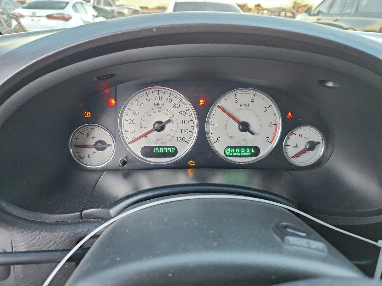2005 CHRYSLER TOWN & COUNTRY LIMITED photo 9