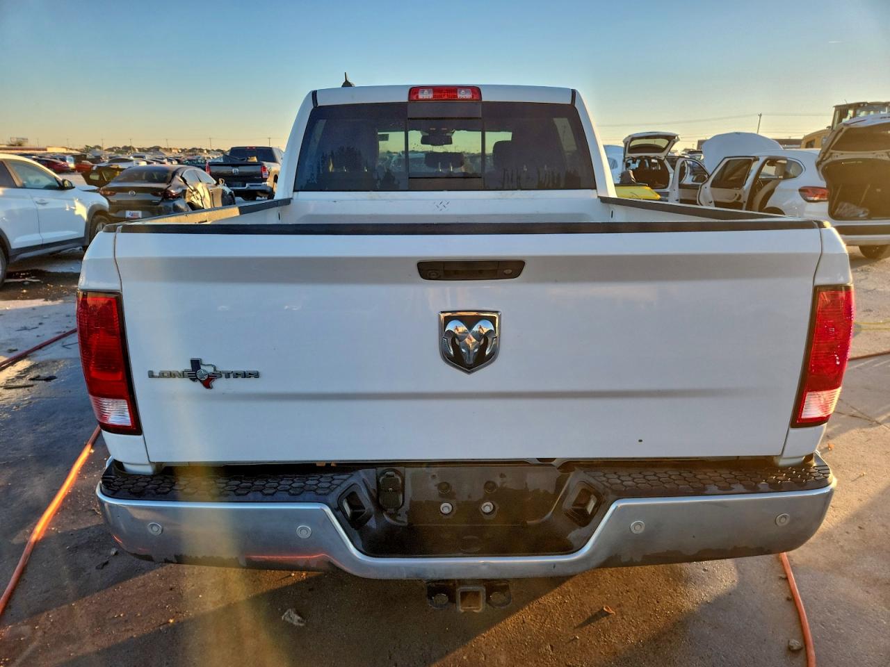 2017 RAM 1500 SLT photo 6