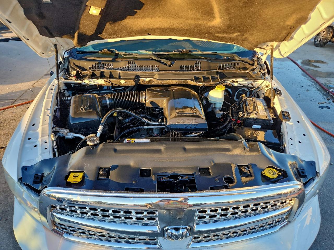 2017 RAM 1500 SLT photo 11