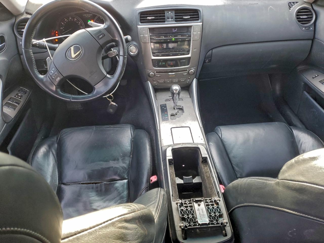 2009 LEXUS IS 250 photo 22