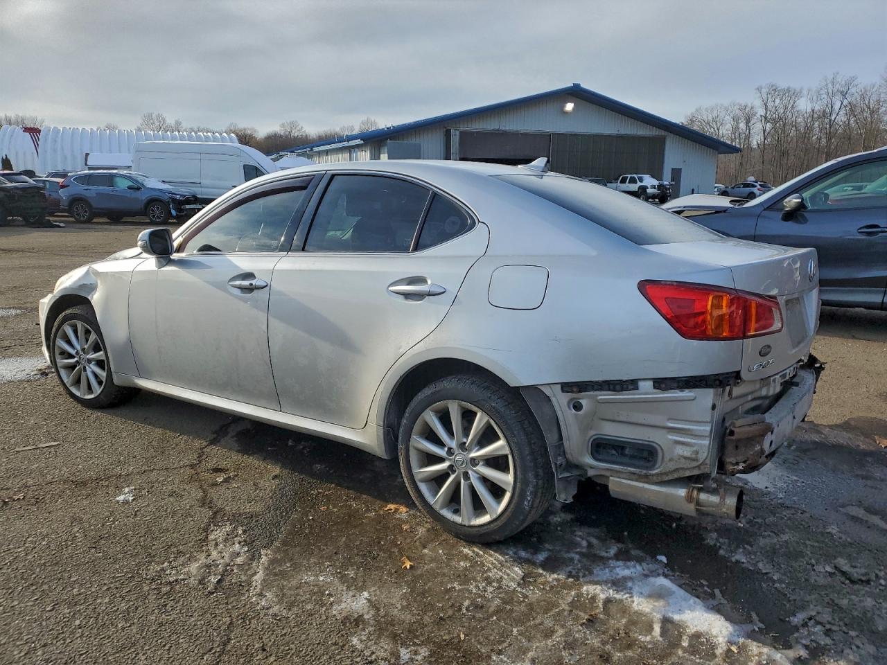 2009 LEXUS IS 250 photo 4
