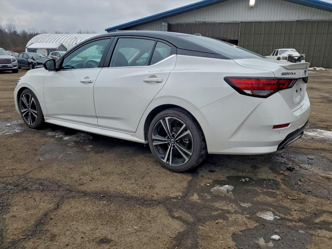 2023 NISSAN SENTRA SR photo 2