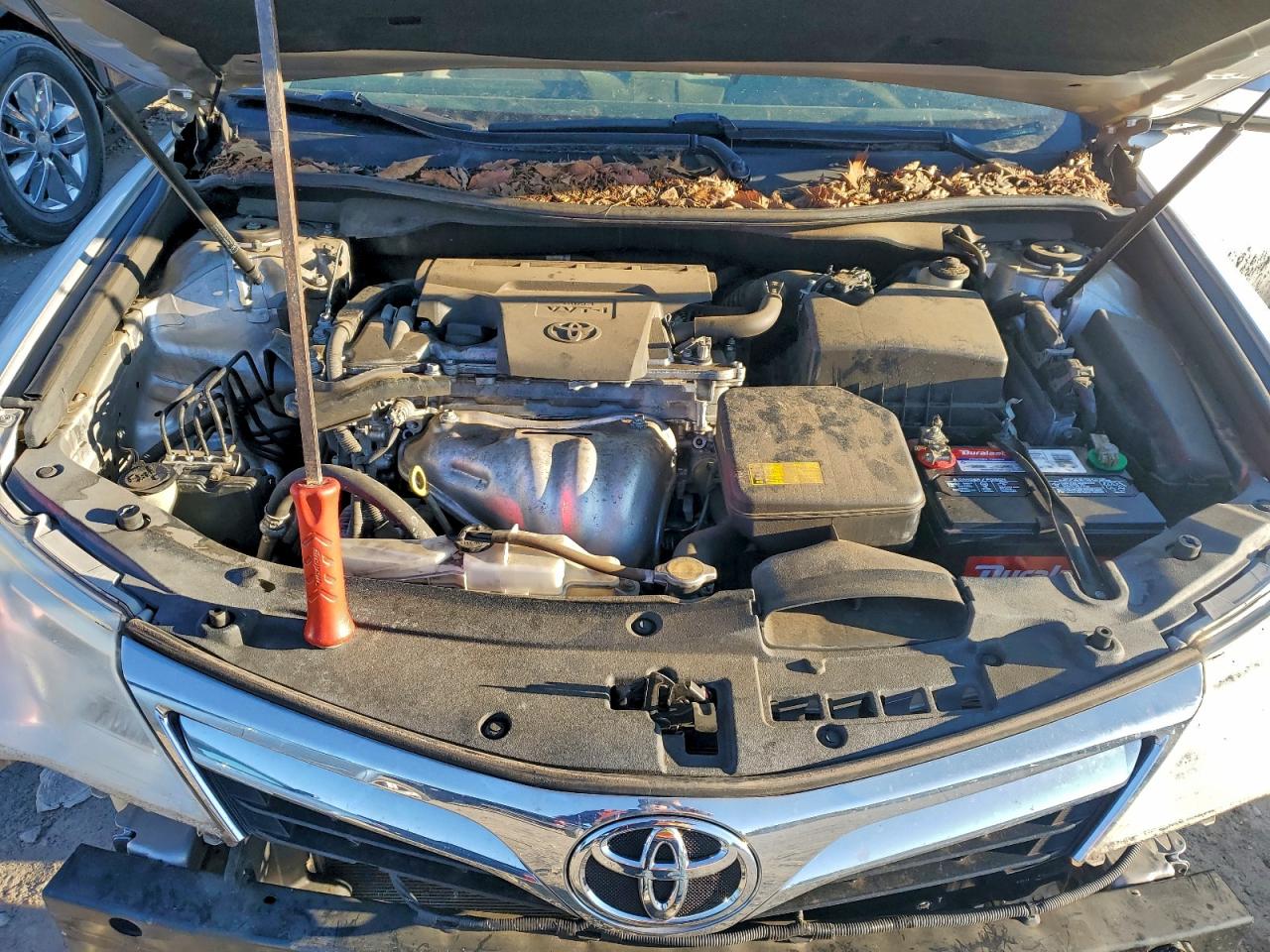 2014 TOYOTA CAMRY L photo 11