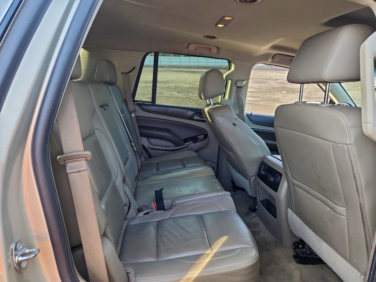 2016 CHEVROLET TAHOE C1500 LT photo 11