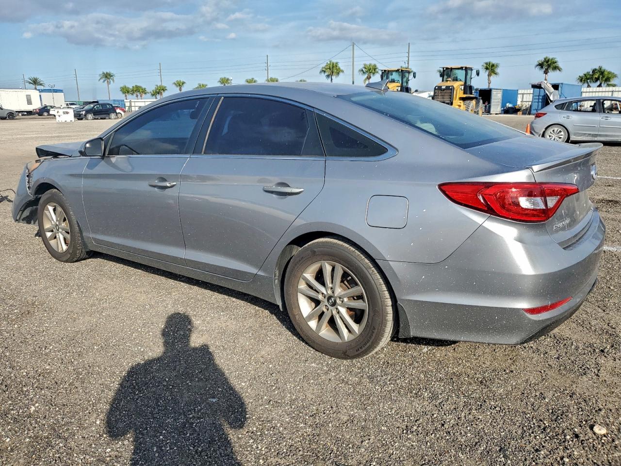 2017 HYUNDAI SONATA SE photo 3