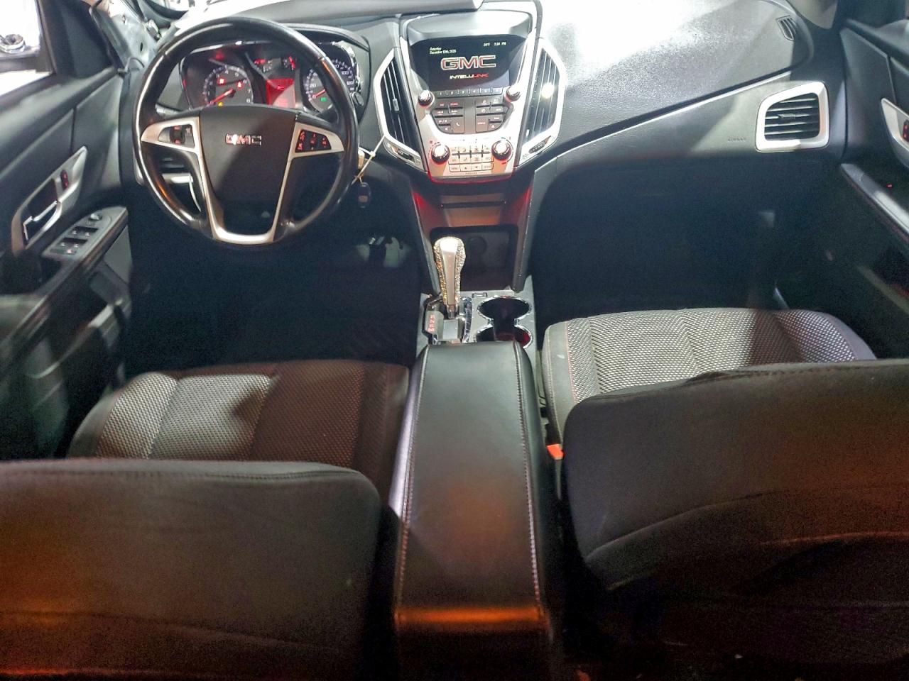 2013 GMC TERRAIN SLE photo 15