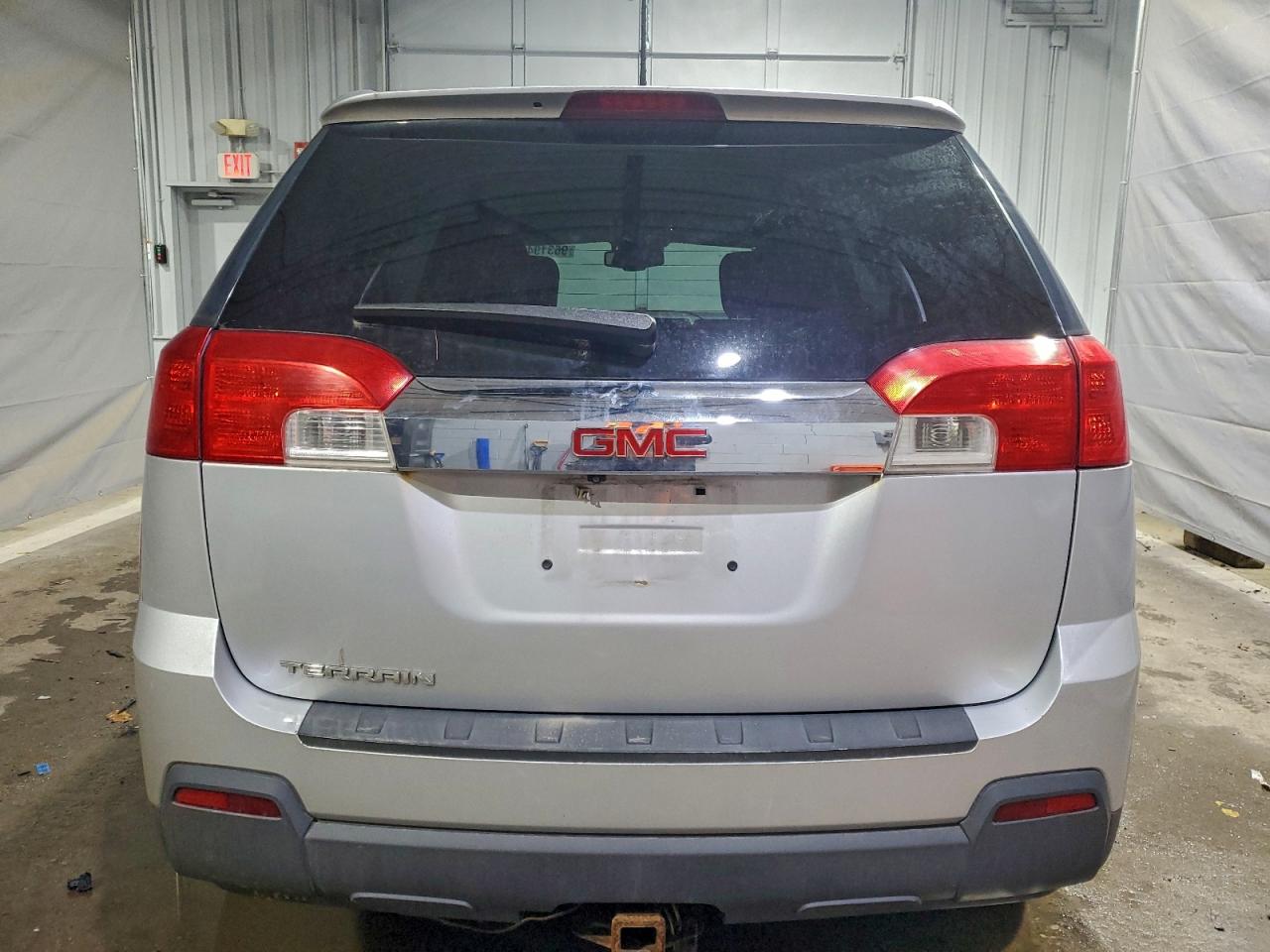 2013 GMC TERRAIN SLE photo 11