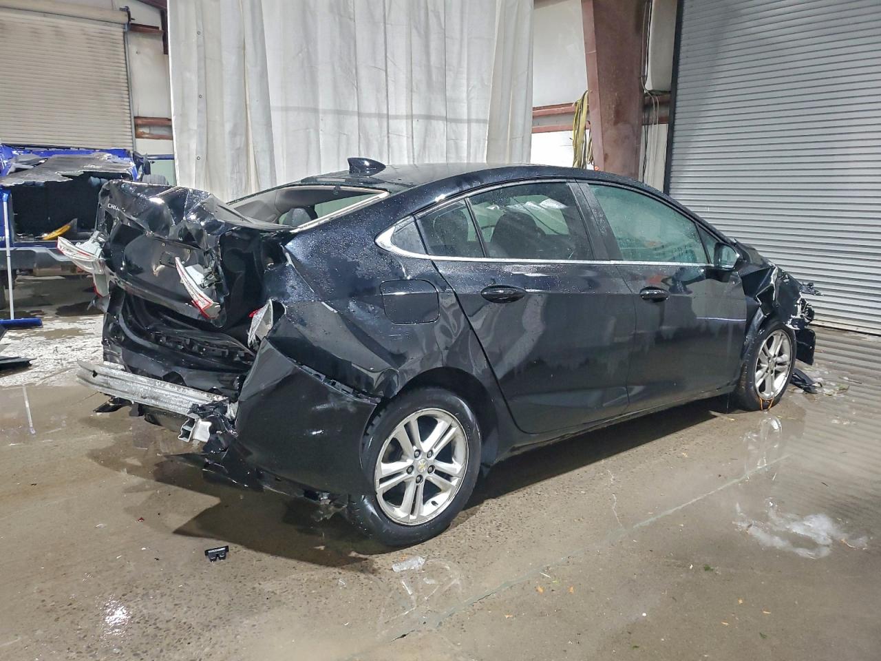 2016 CHEVROLET CRUZE LT photo 3