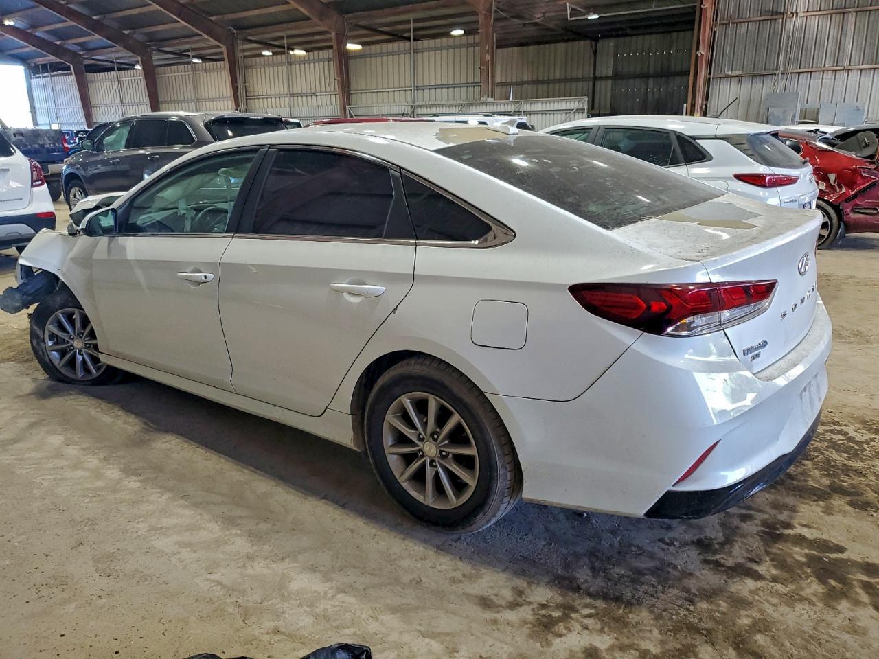 2018 HYUNDAI SONATA SE photo 2