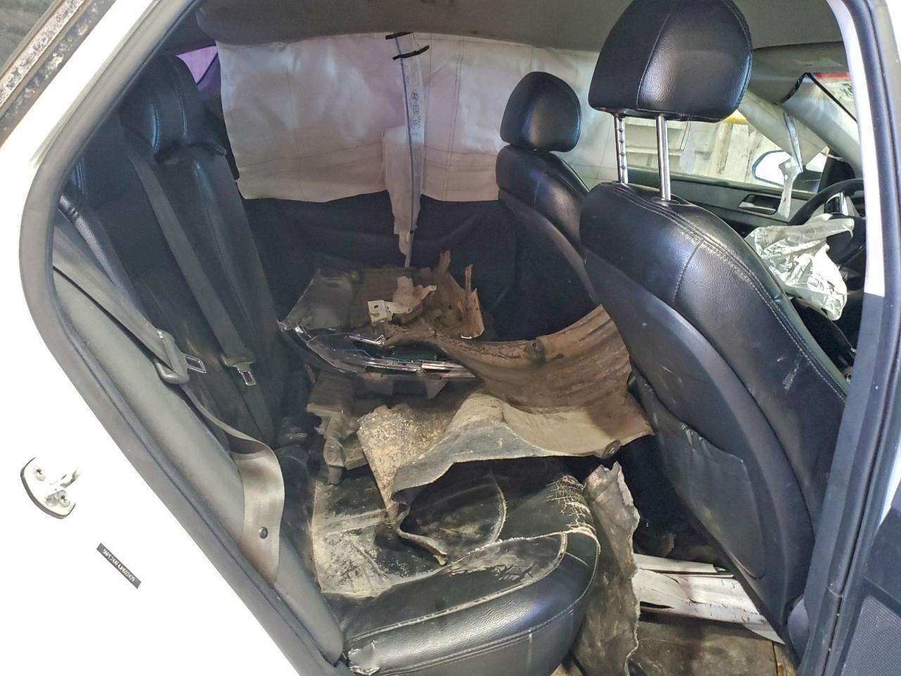 2018 HYUNDAI SONATA SE photo 10