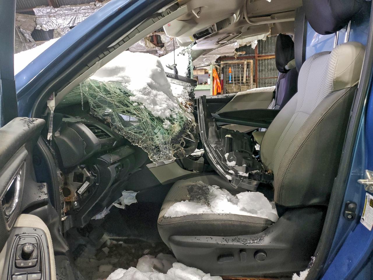 2021 SUBARU FORESTER PREMIUM photo 13