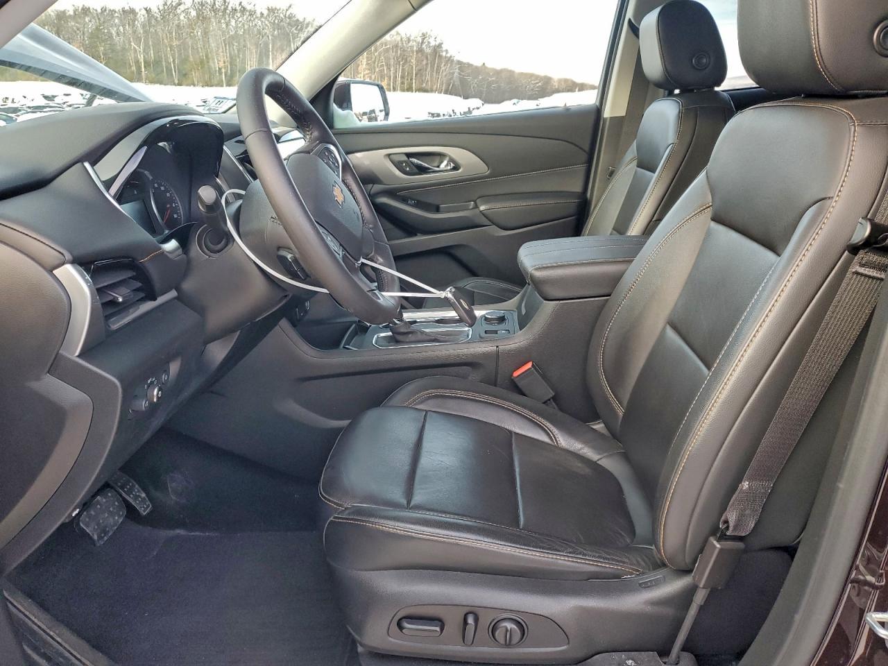 2020 CHEVROLET TRAVERSE LT photo 7