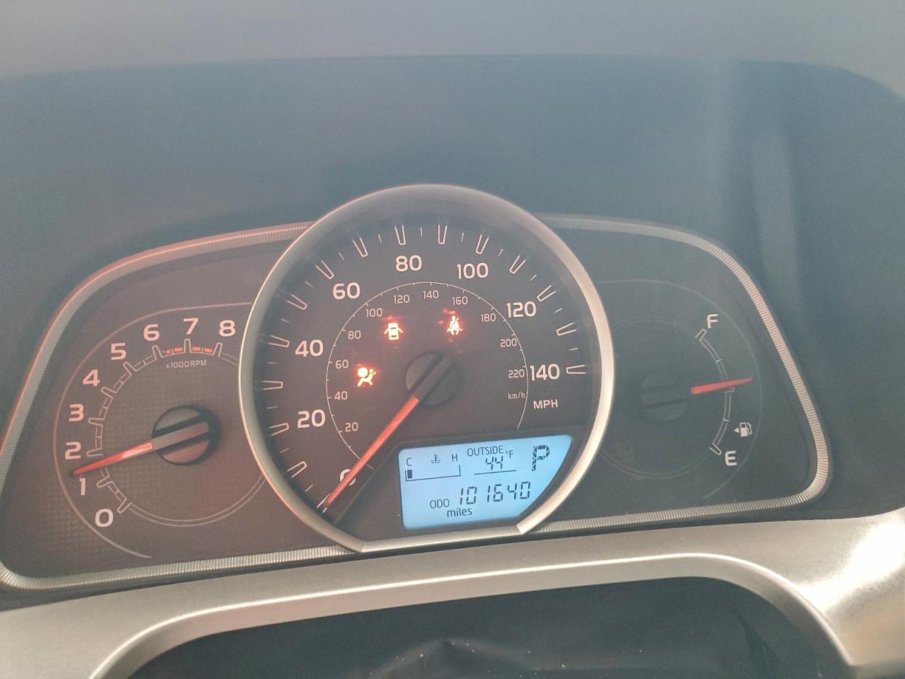 2014 TOYOTA RAV4 LE photo 9