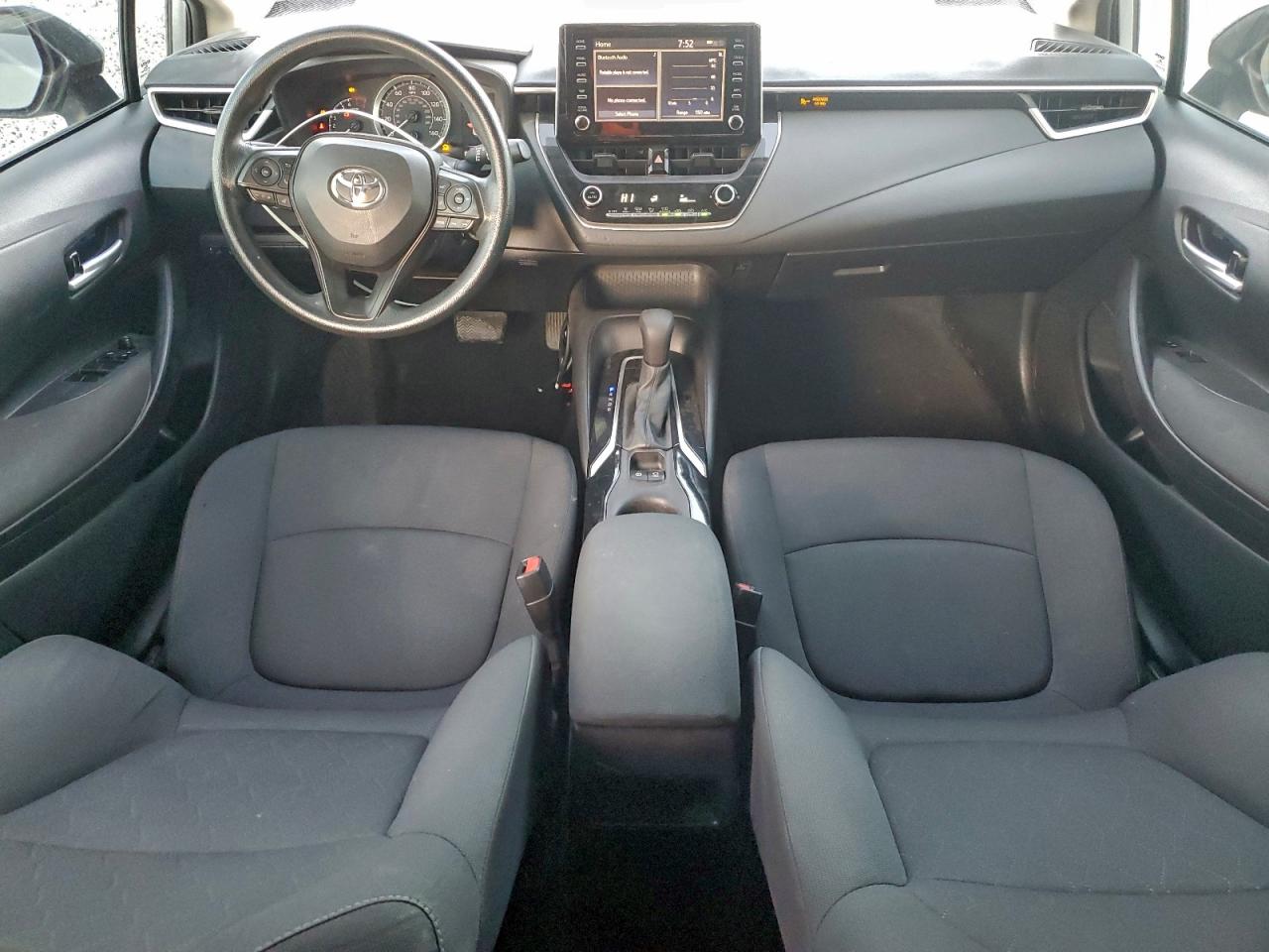 2020 TOYOTA COROLLA LE photo 8