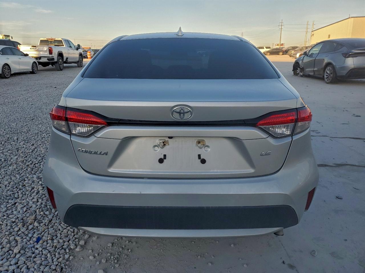 2020 TOYOTA COROLLA LE photo 6