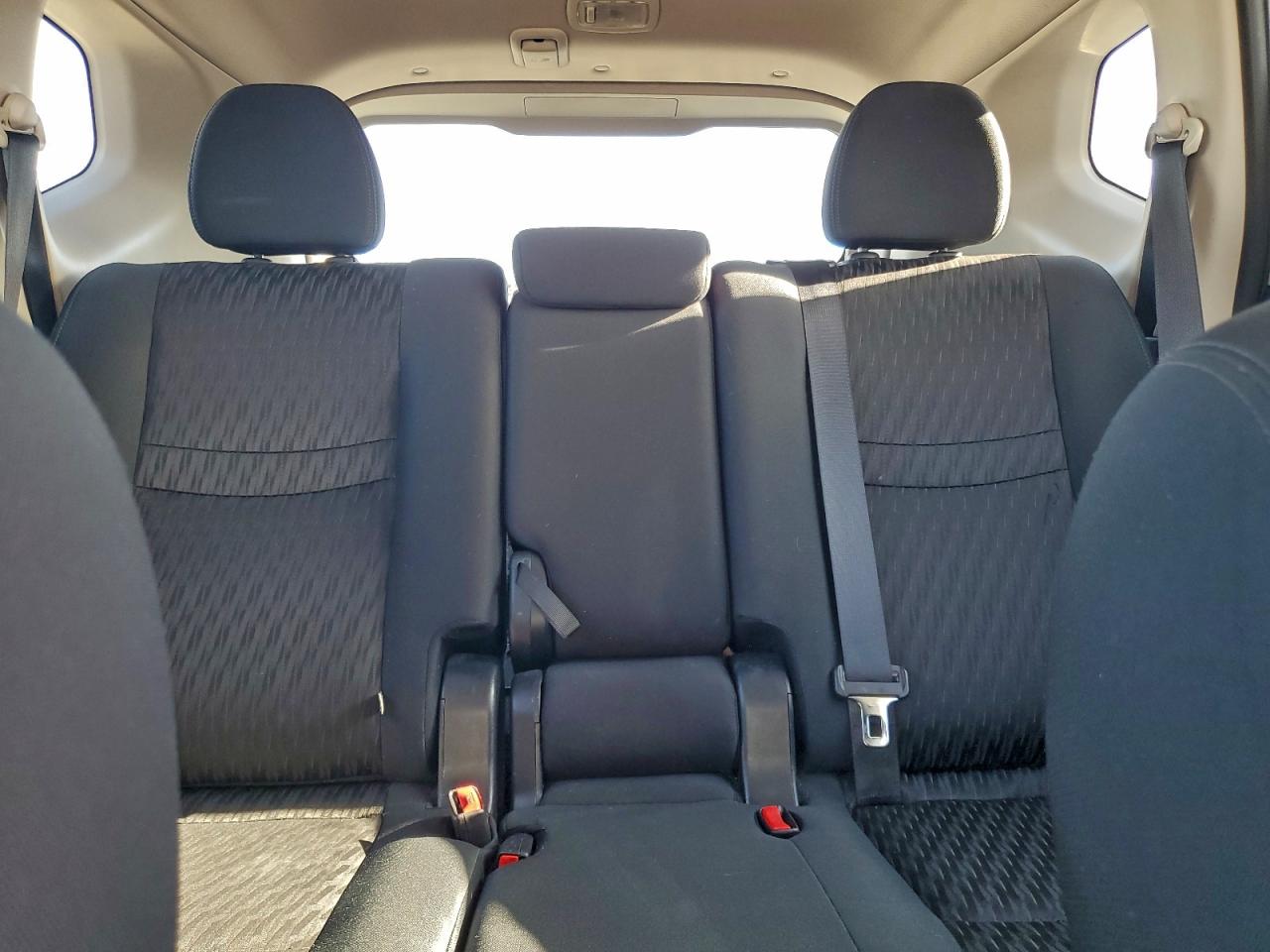 2018 NISSAN ROGUE S photo 10