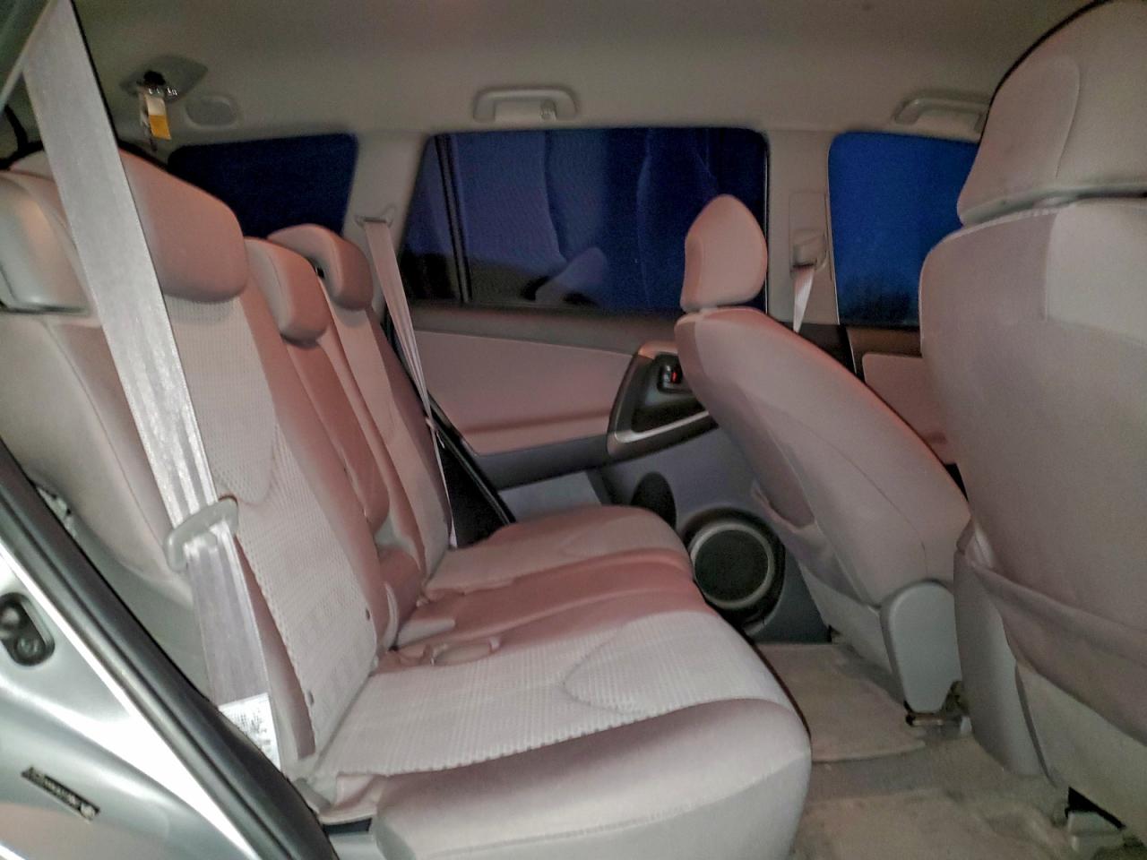 2006 TOYOTA RAV4 photo 11