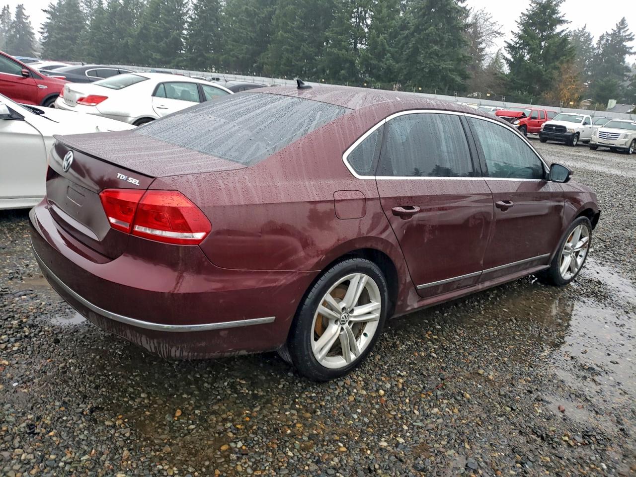 2014 VOLKSWAGEN PASSAT SEL photo 3