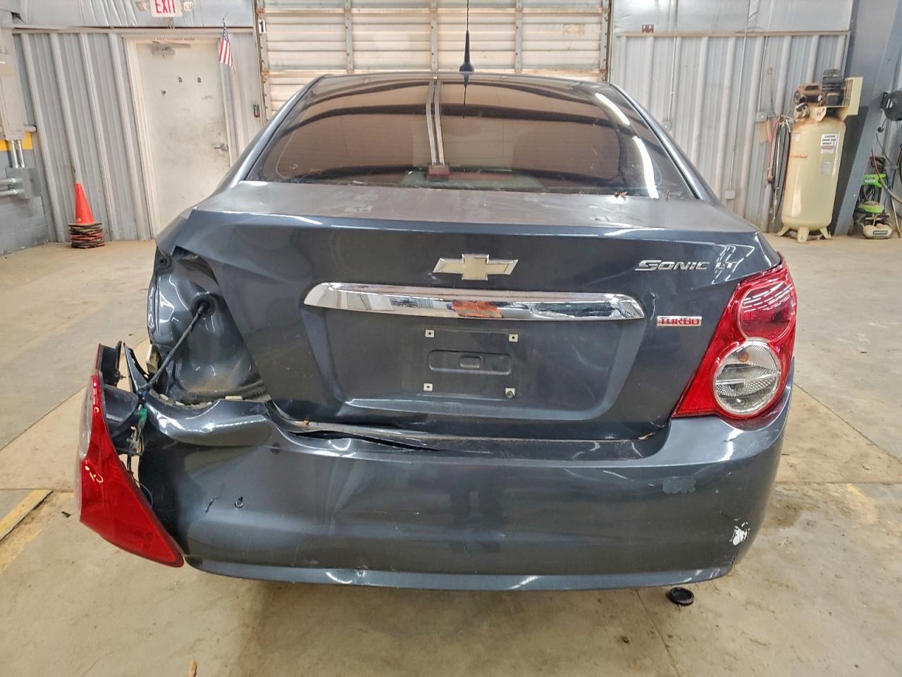2012 CHEVROLET SONIC LT photo 6