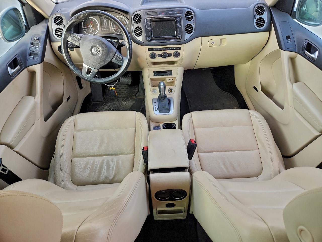 2017 VOLKSWAGEN TIGUAN SEL photo 22