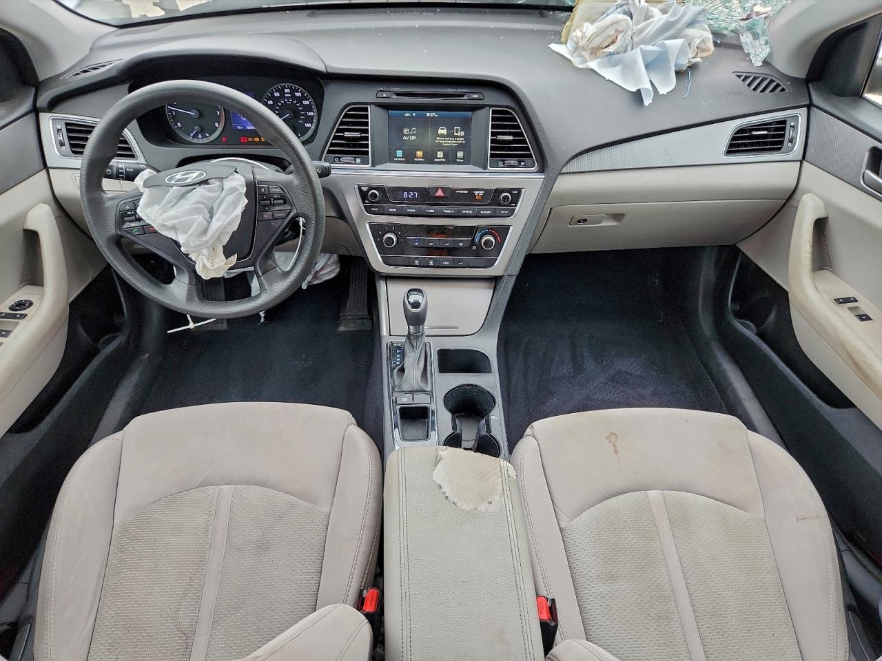 2016 HYUNDAI SONATA SE photo 8