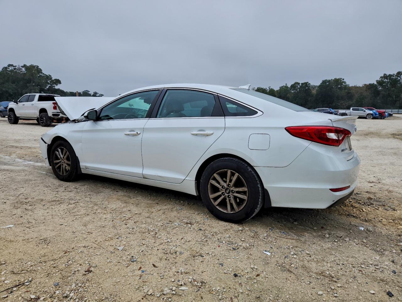 2016 HYUNDAI SONATA SE photo 2