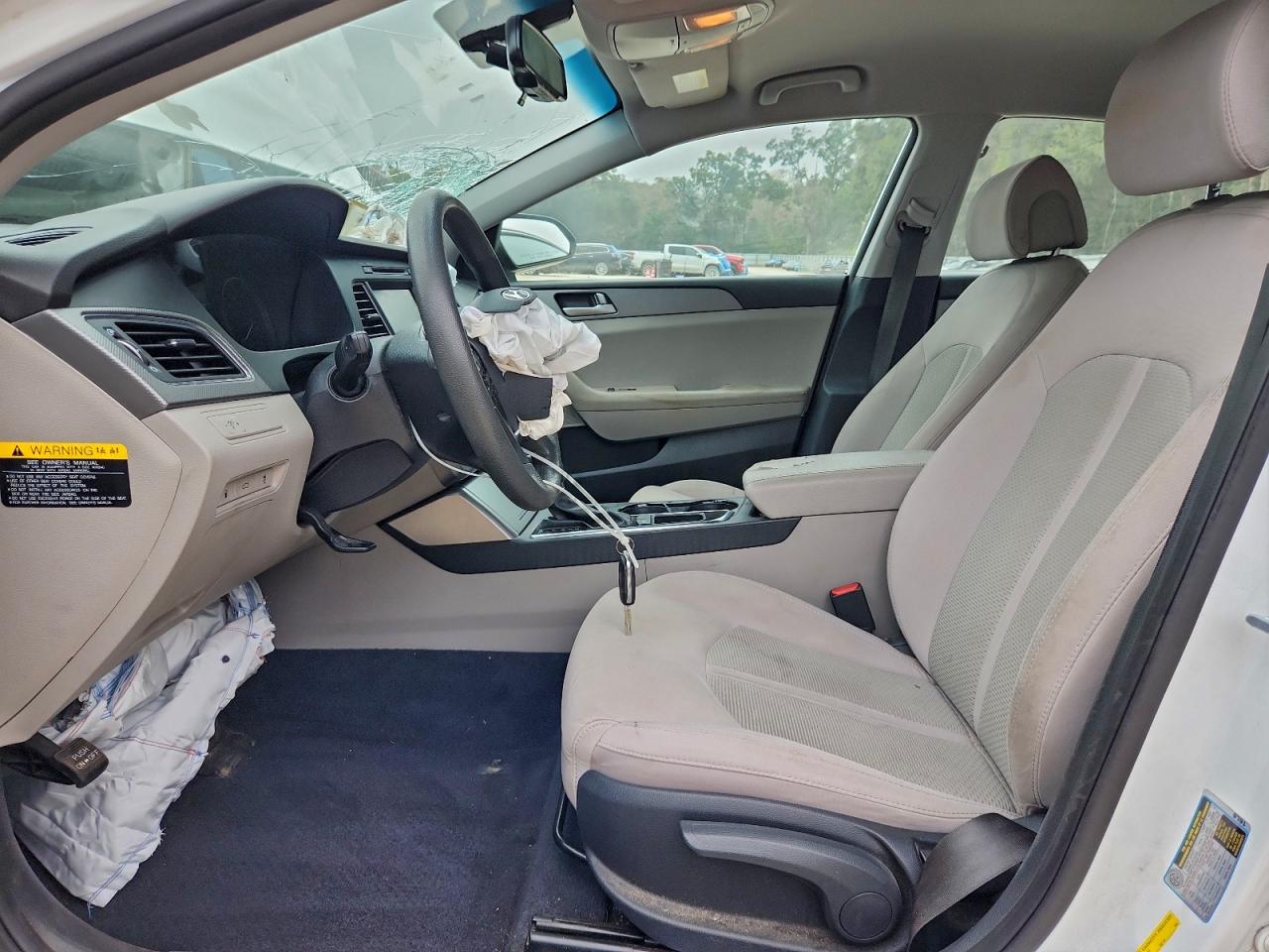 2016 HYUNDAI SONATA SE photo 7
