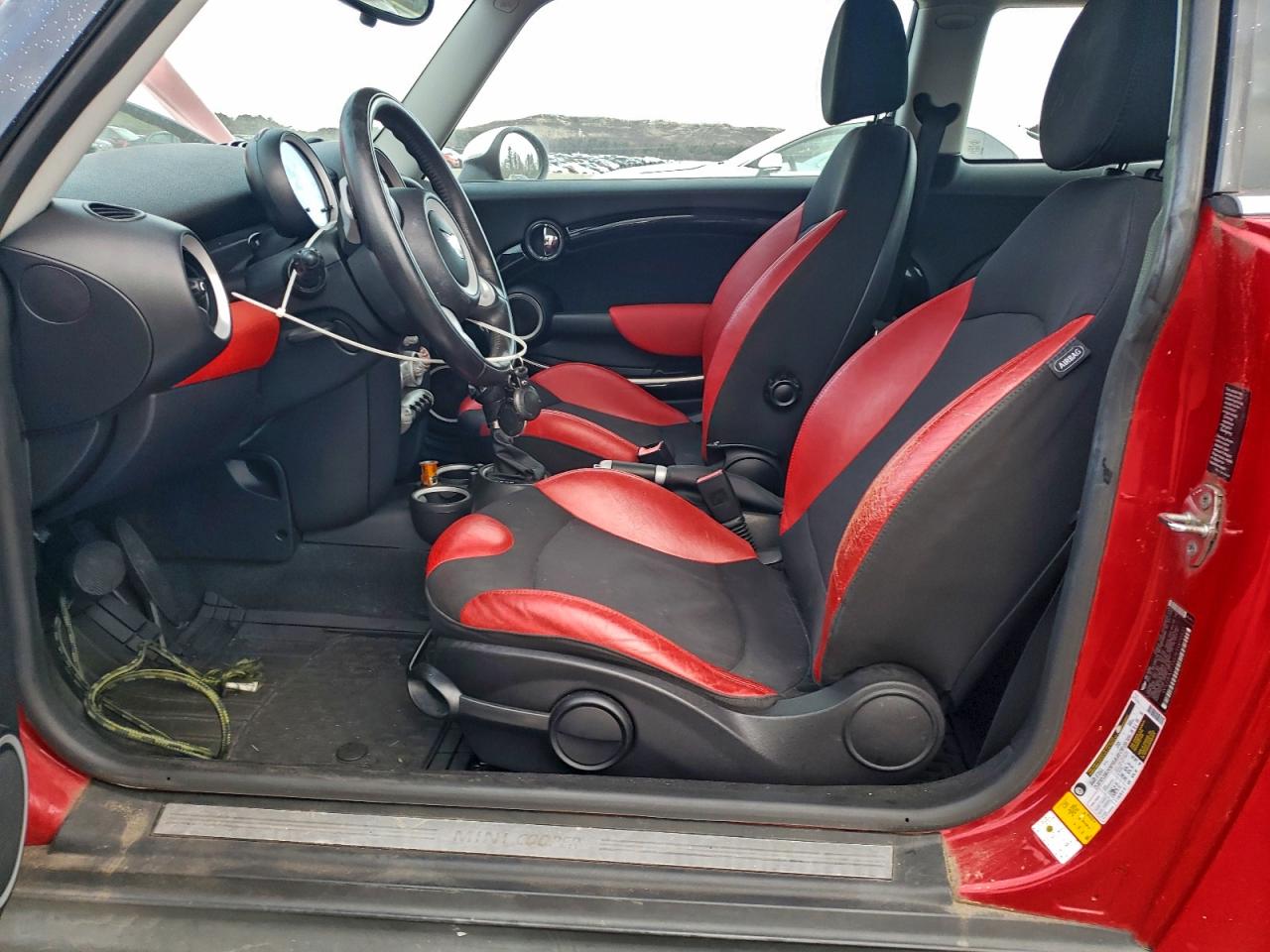 2009 MINI COOPER photo 7