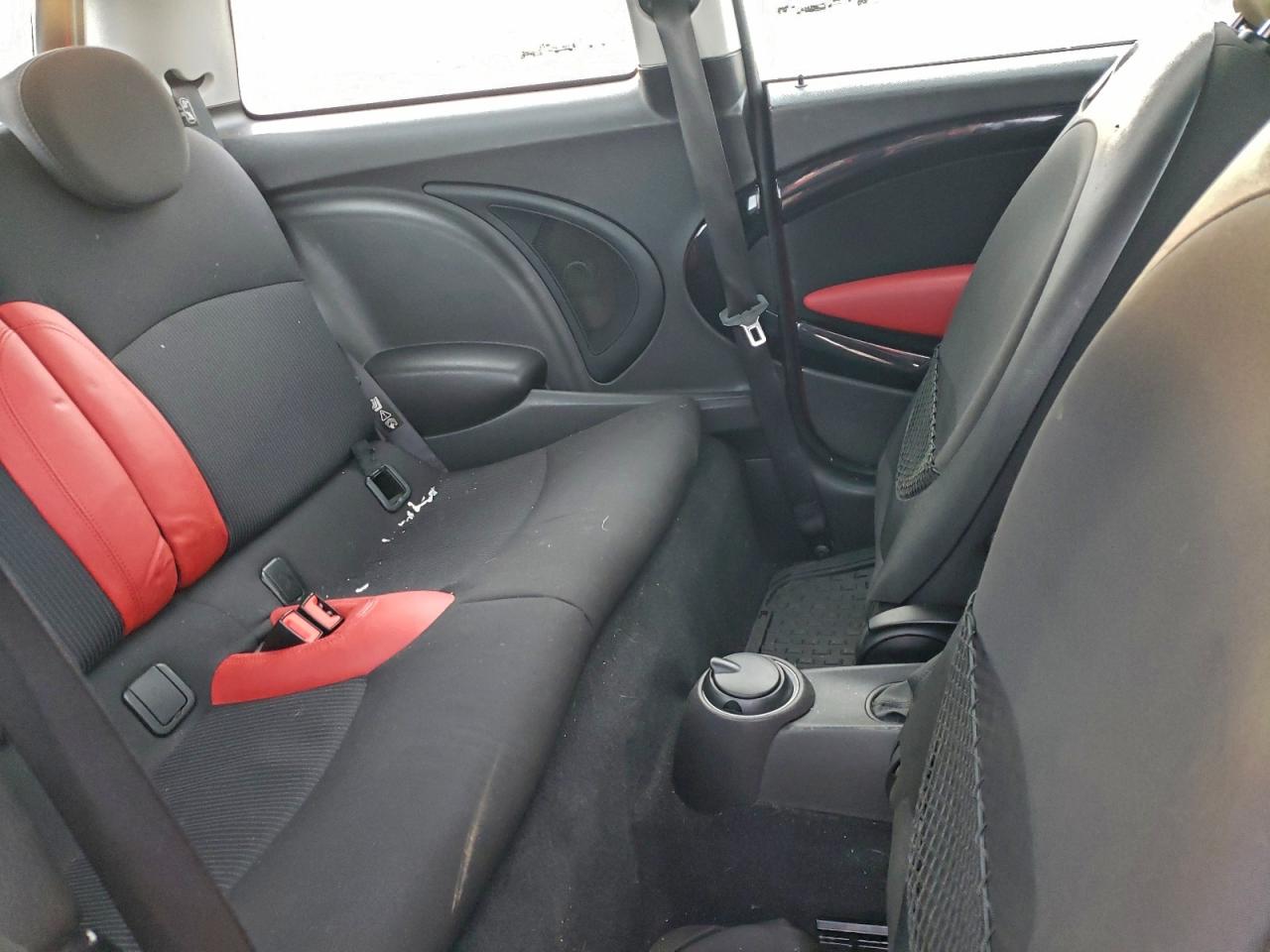 2009 MINI COOPER photo 10