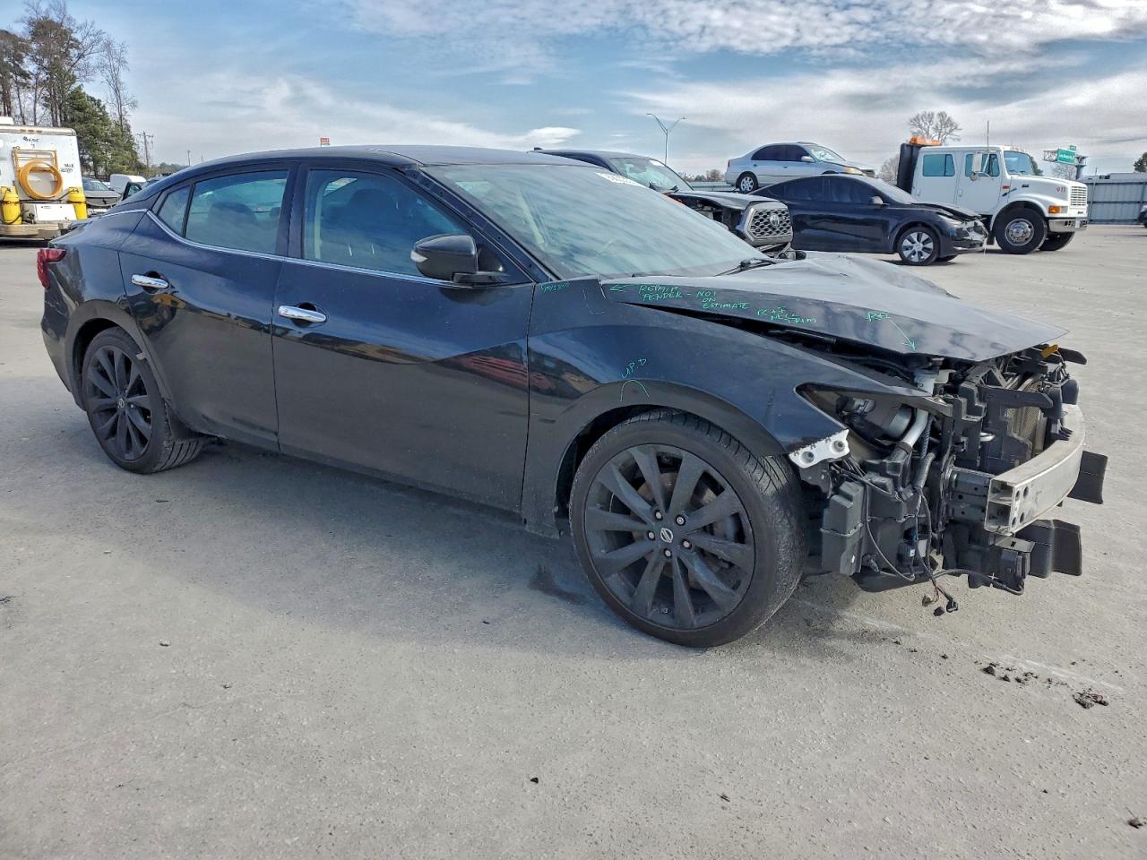 2017 NISSAN MAXIMA 3.5S photo 4
