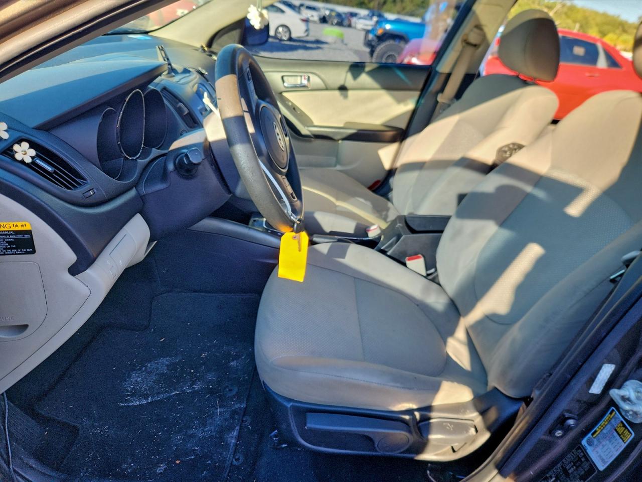 2013 KIA FORTE EX photo 7