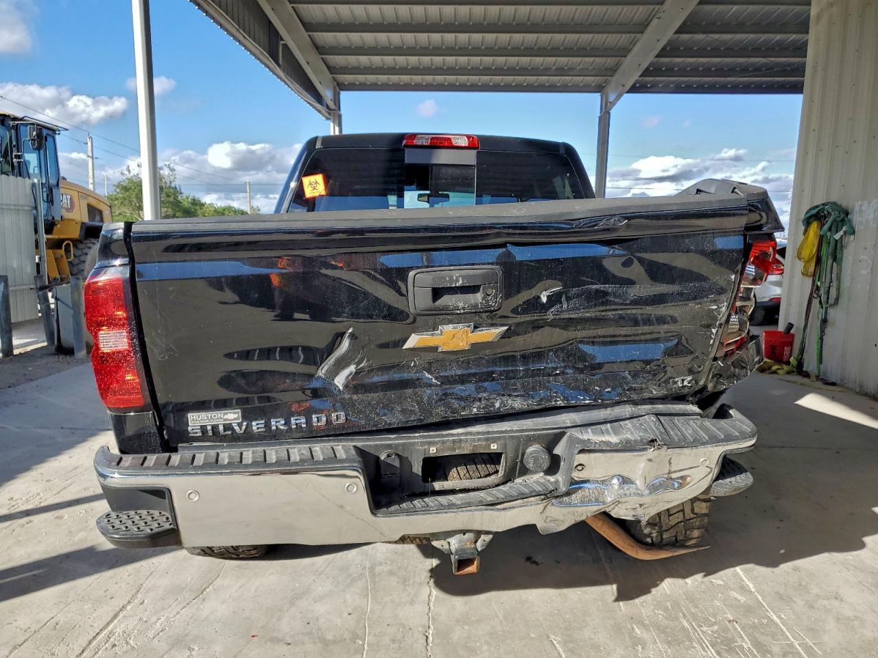 2015 CHEVROLET SILVERADO K1500 LTZ photo 6