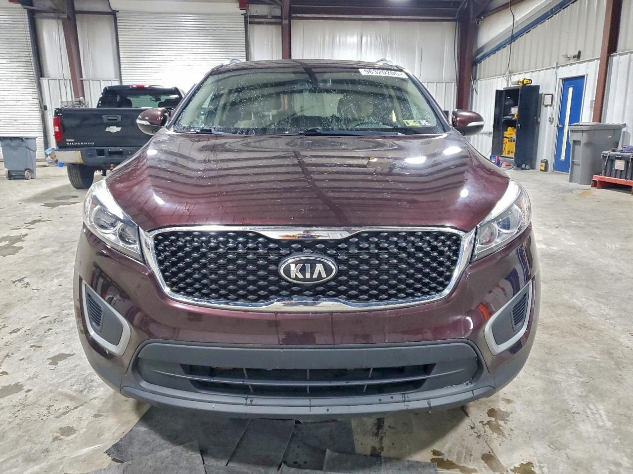 2016 KIA SORENTO photo 5