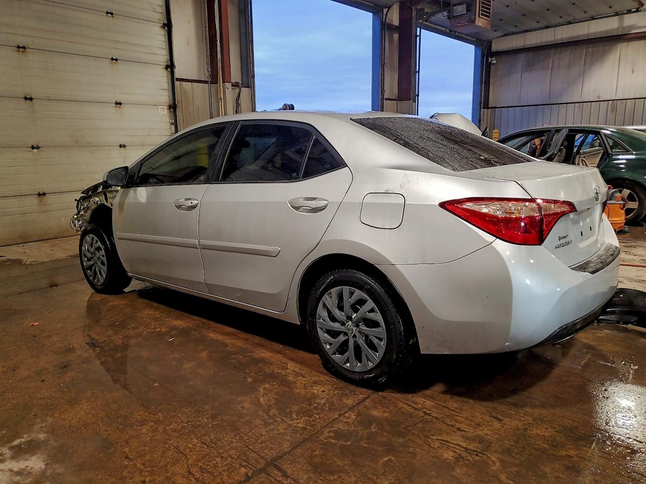 2017 TOYOTA COROLLA L photo 2