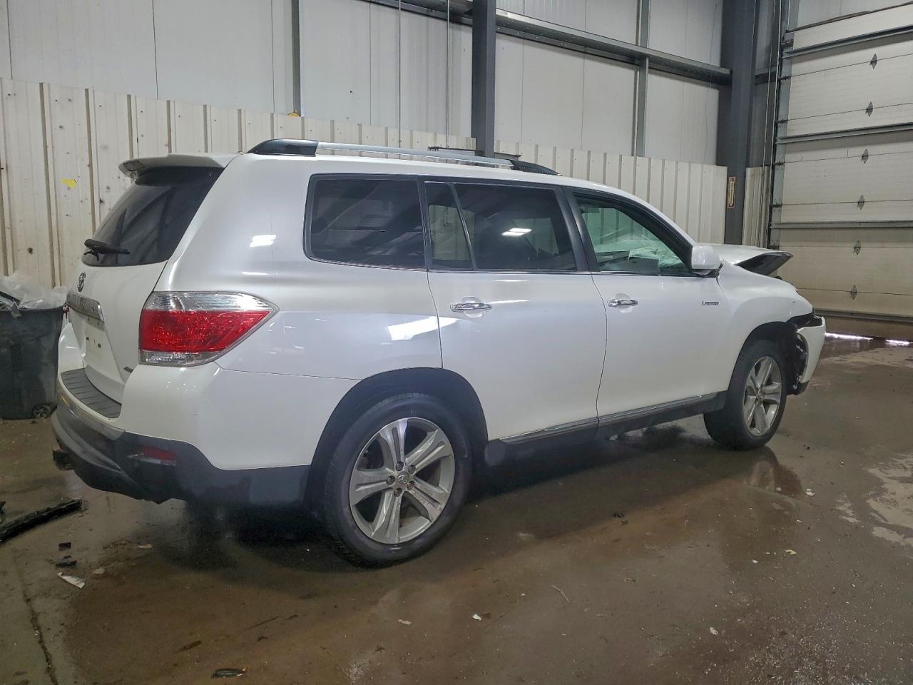 2012 TOYOTA HIGHLANDER LIMITED photo 3