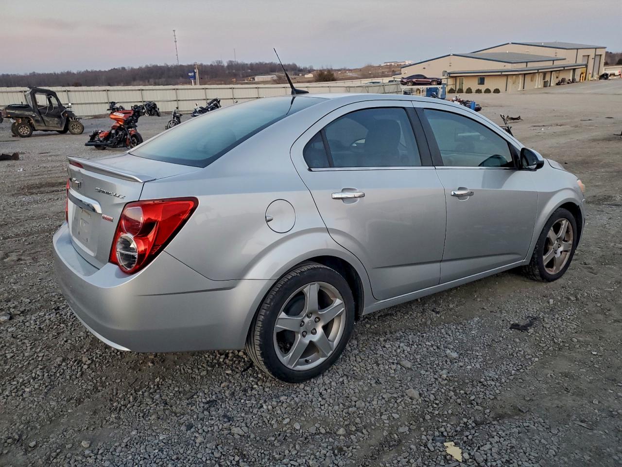 2014 CHEVROLET SONIC LTZ photo 5