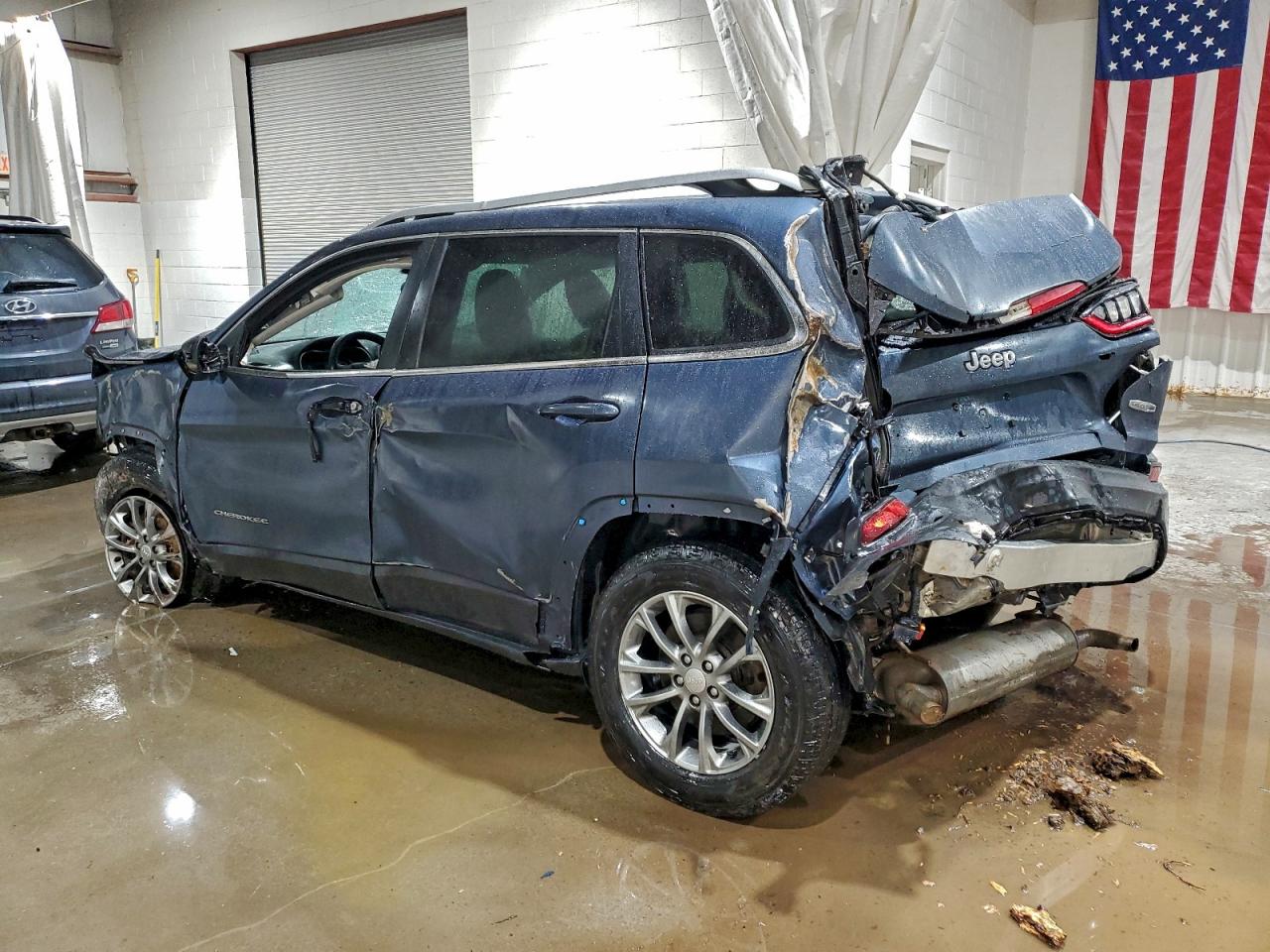 2019 JEEP CHEROKEE LATITUDE PLUS photo 2