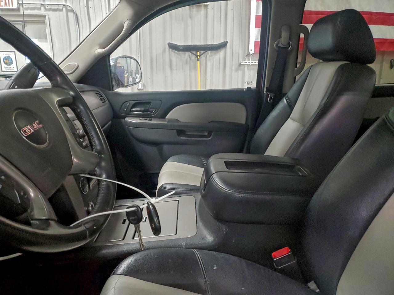 2012 GMC SIERRA K1500 SLT photo 7