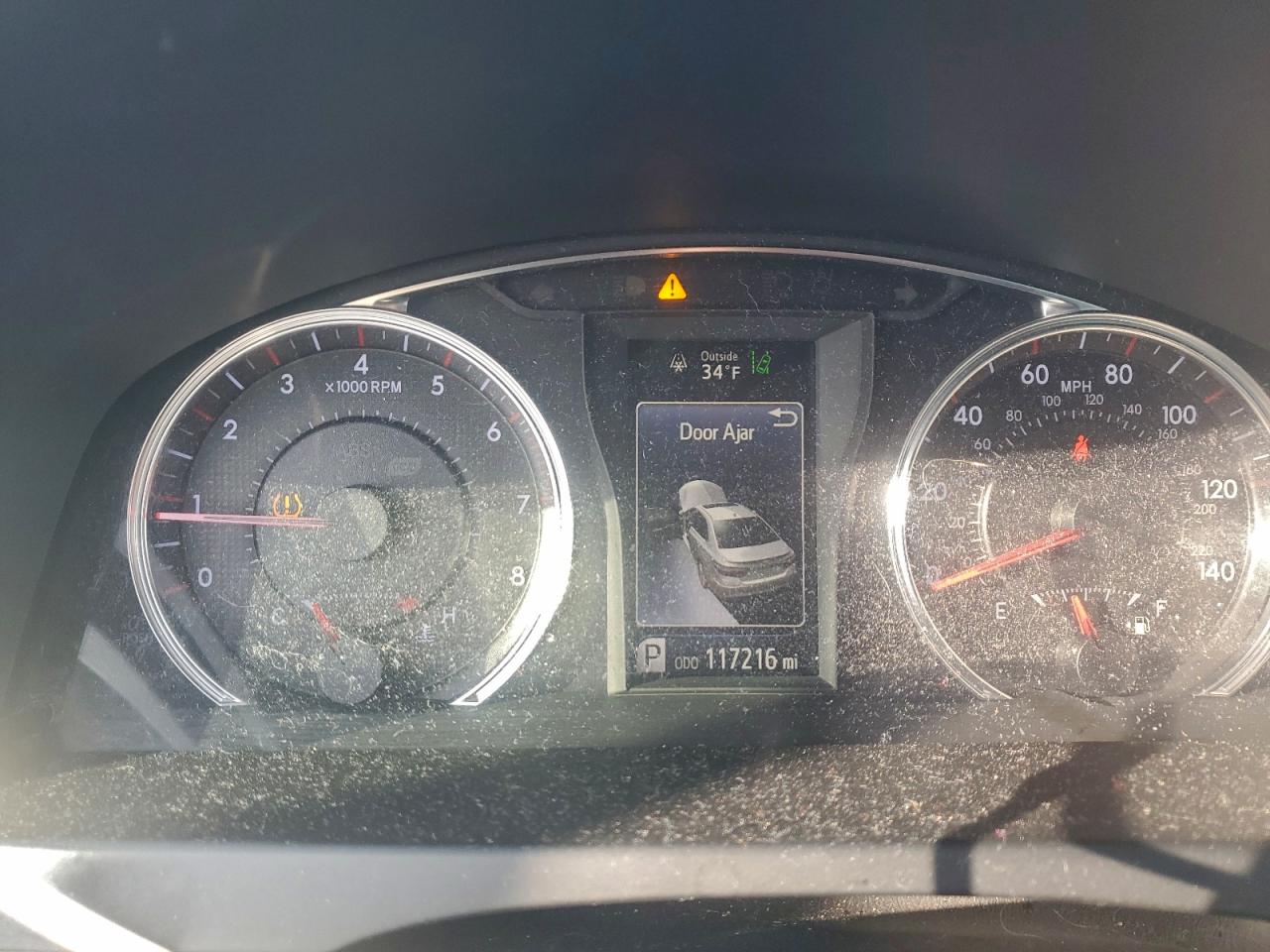 2016 TOYOTA CAMRY XSE photo 9
