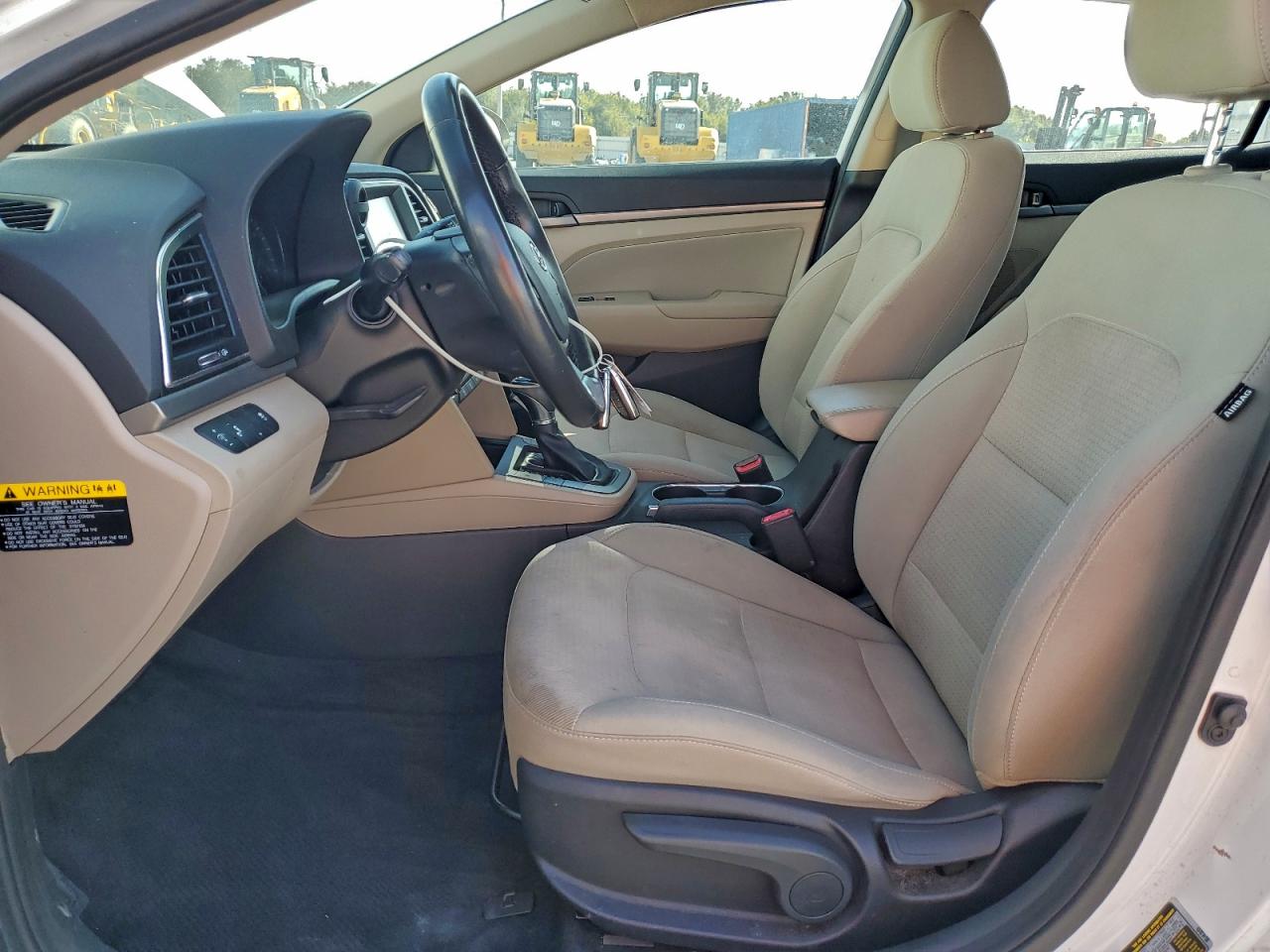2017 HYUNDAI ELANTRA SE photo 7