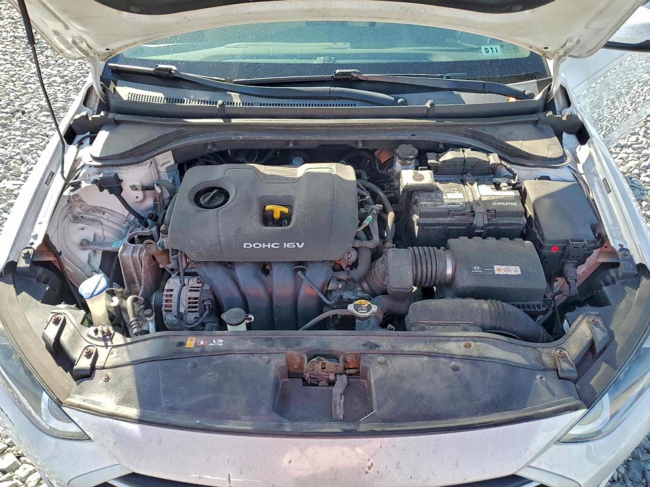 2017 HYUNDAI ELANTRA SE photo 11