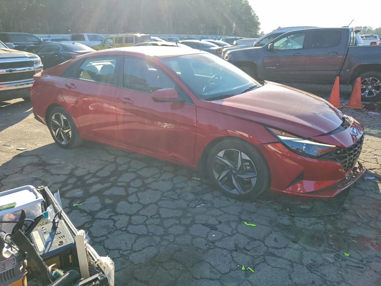 2023 HYUNDAI ELANTRA SEL photo 4